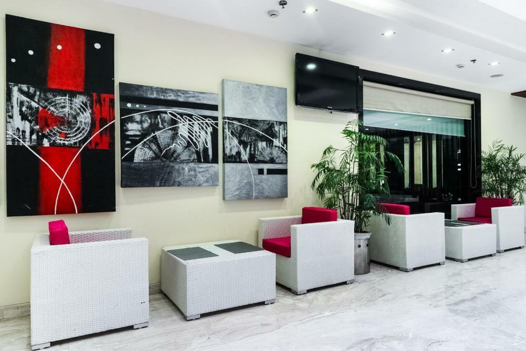 La Silver Leaf Nawāshahr Exterior foto